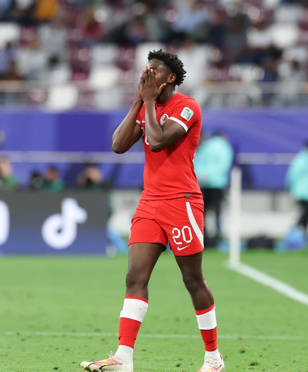 包含足总杯今晨再迎强敌，菲尼克斯太阳回应争议，主帅态度：球迷炸锅，年轻球员得到机会的词条